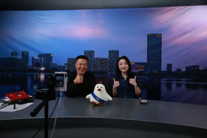 深化媒企交流共探融合新局-仰红房产团队赴盐阜大众报报业集团开展交流